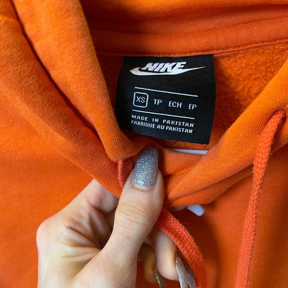 Nike hoodie - Picture 3 of 3
